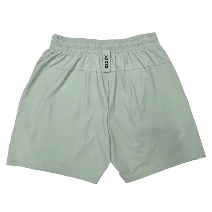 Resolve Shorts